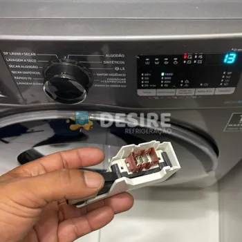 Painel e Trava de Porta - Substituição